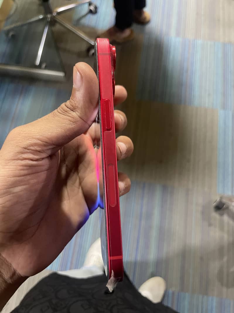 Apple iPhone 14 2