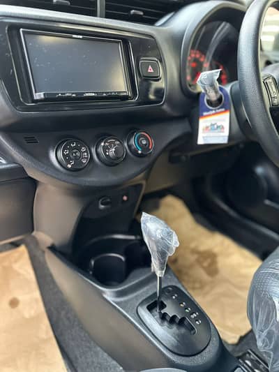 Toyota Vitz 2018