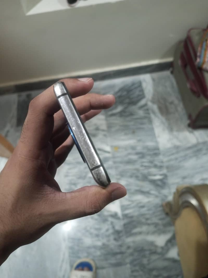One Plus 7T 4