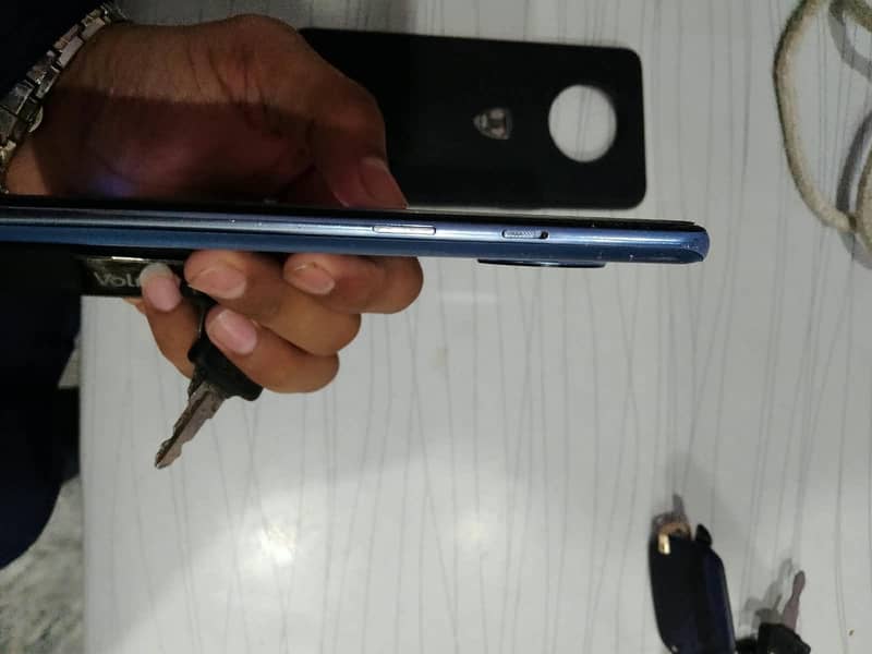 One Plus 7T 3