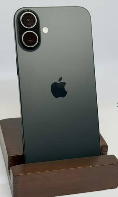 Apple iPhone 16 Plus