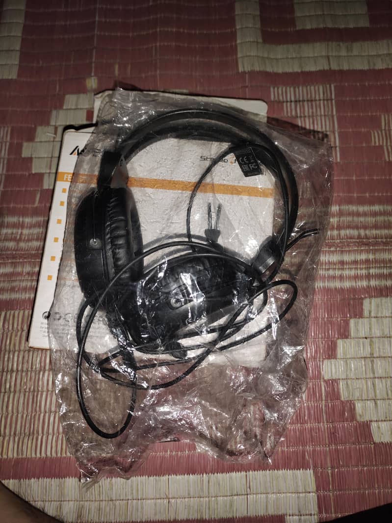 headphone 3