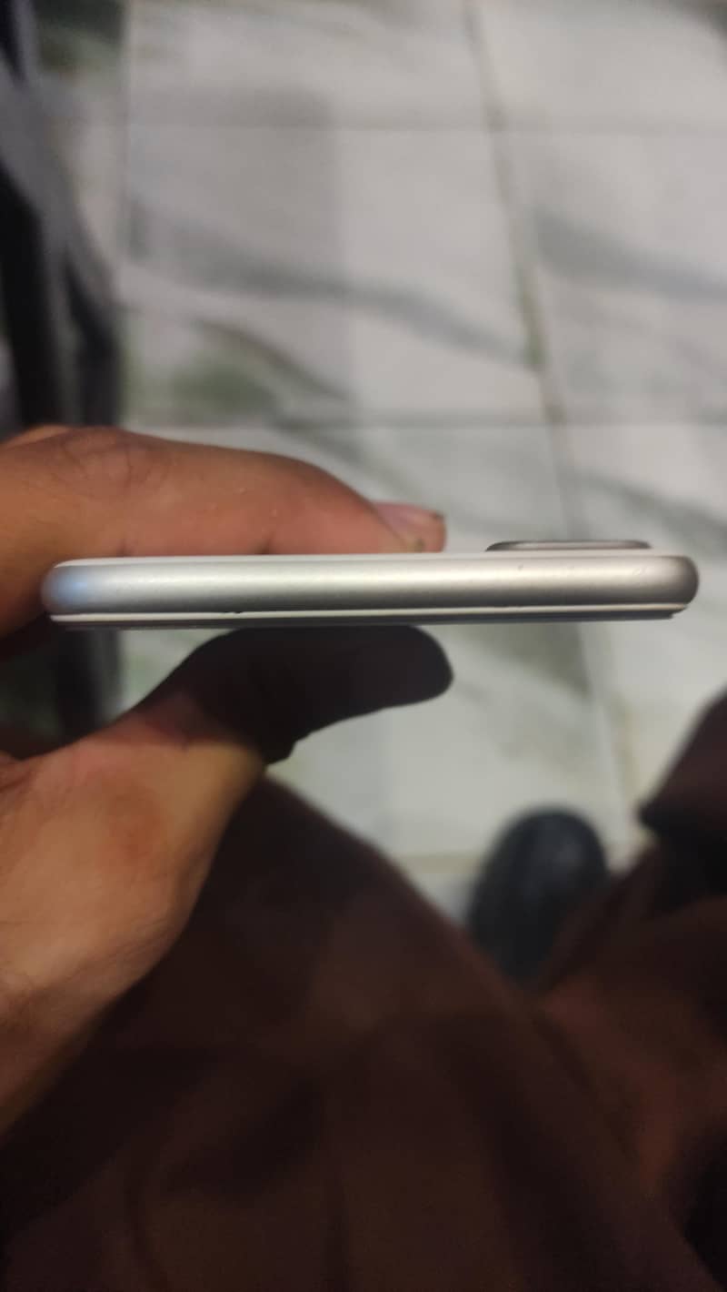 Apple iPhone 7 Plus 10