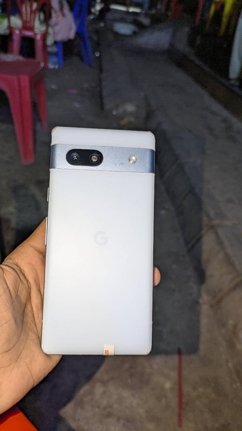 Google Pixel 7a 1