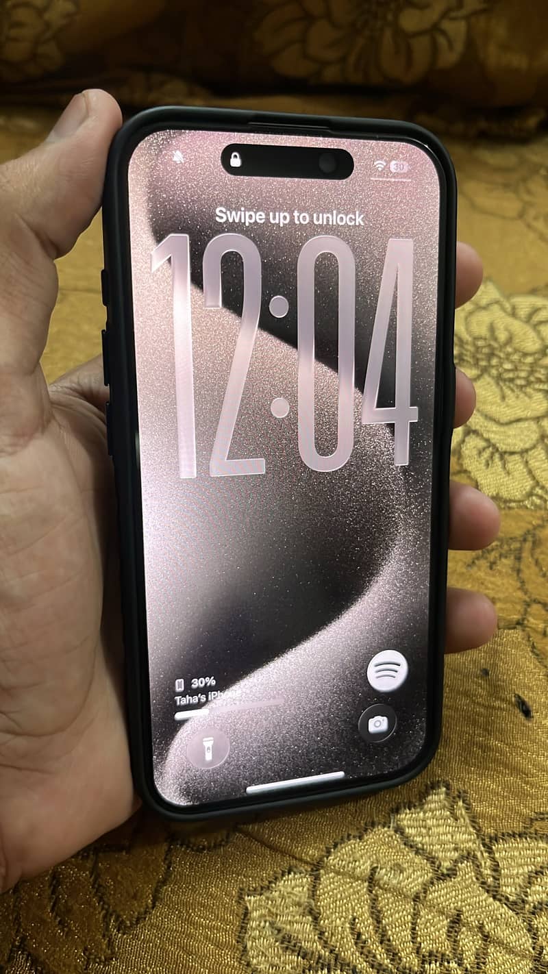 Apple iPhone 15 Pro 2