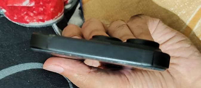 Apple iPhone 16 Pro