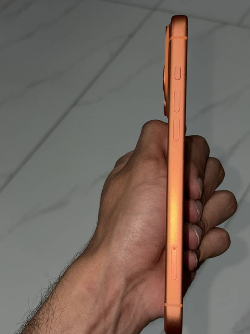Apple iPhone 17 Pro Max 2