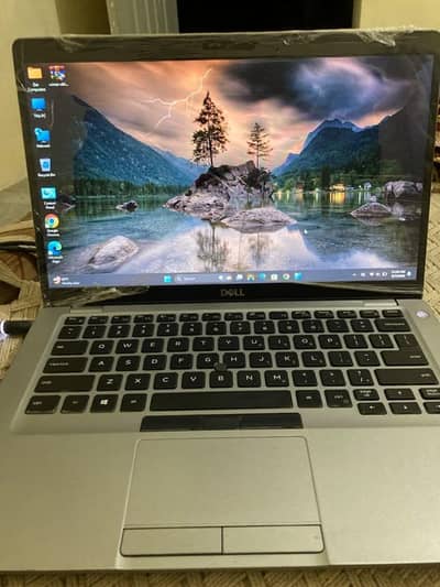Dell 5410 corei5/10th gen with original charger