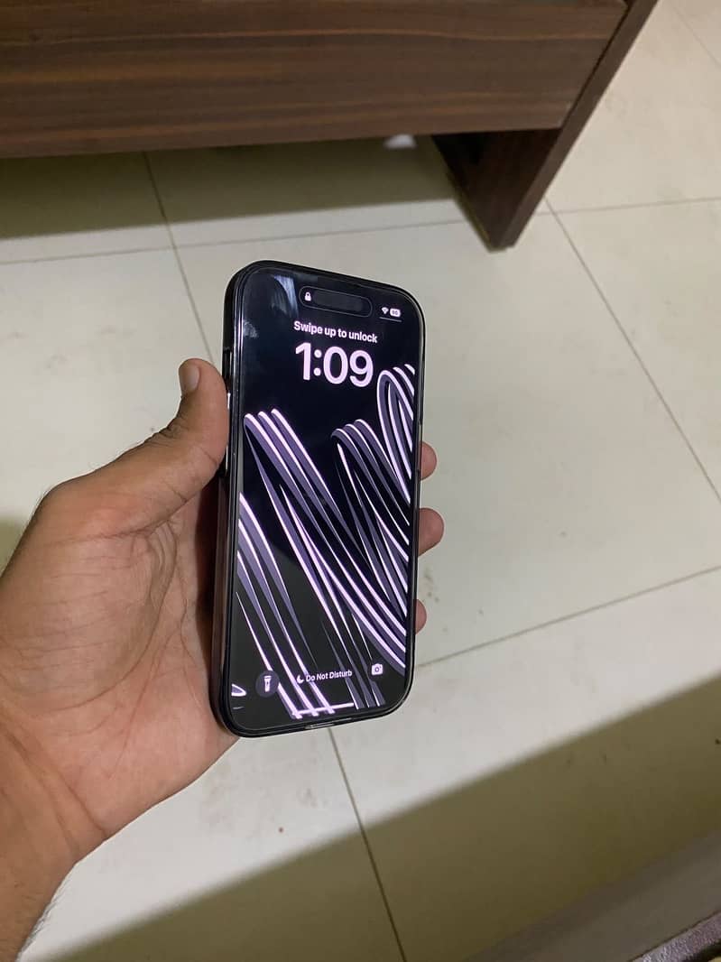 Apple iPhone 15 2