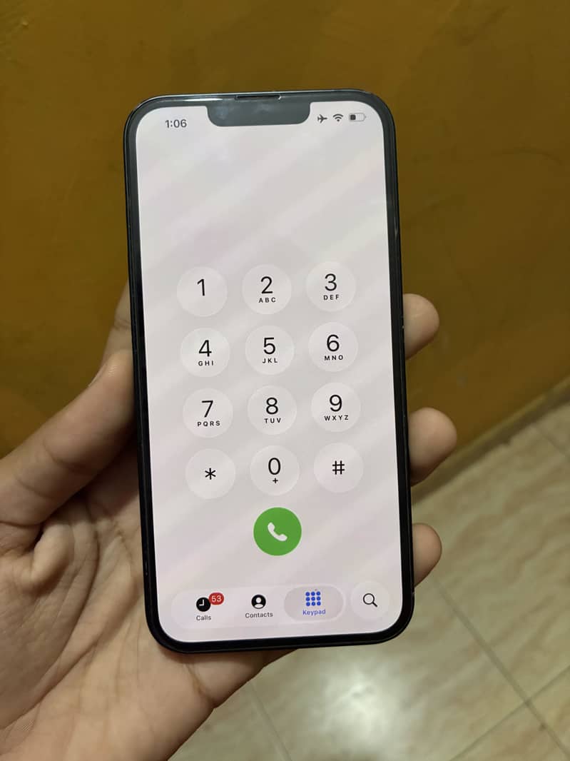 Iphone 16E 1