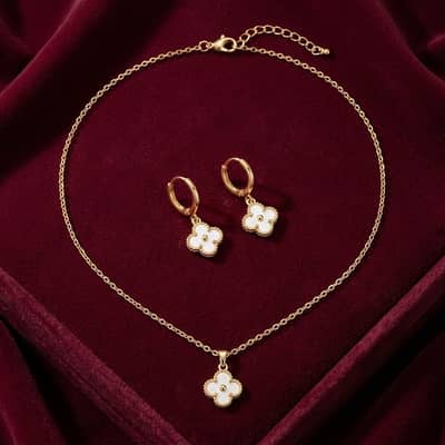Premium stylist trendy look set