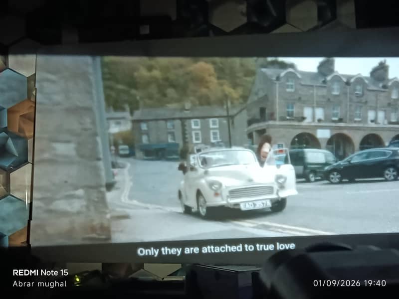 projector 200" 9
