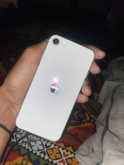 Apple iPhone SE