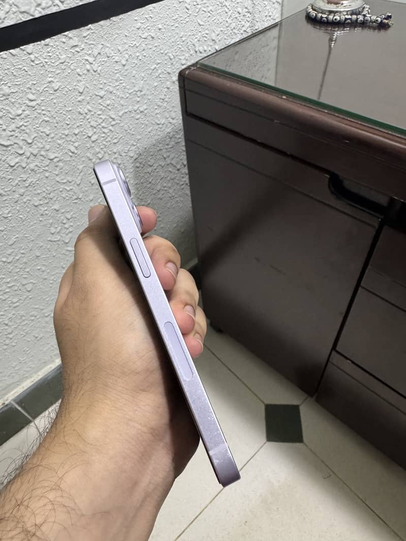 Apple iPhone 14 1