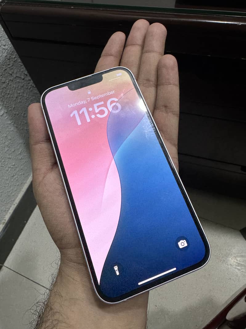 Apple iPhone 14 2