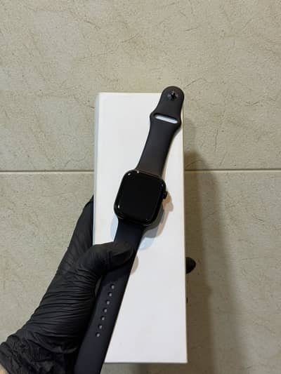 Apple watch series 11 in Apple warranty 100health