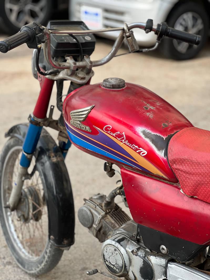 Honda CD 2011 model Clear documents 1