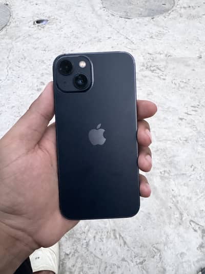 Apple iPhone 13