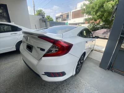 Honda Civic Oriel 2018