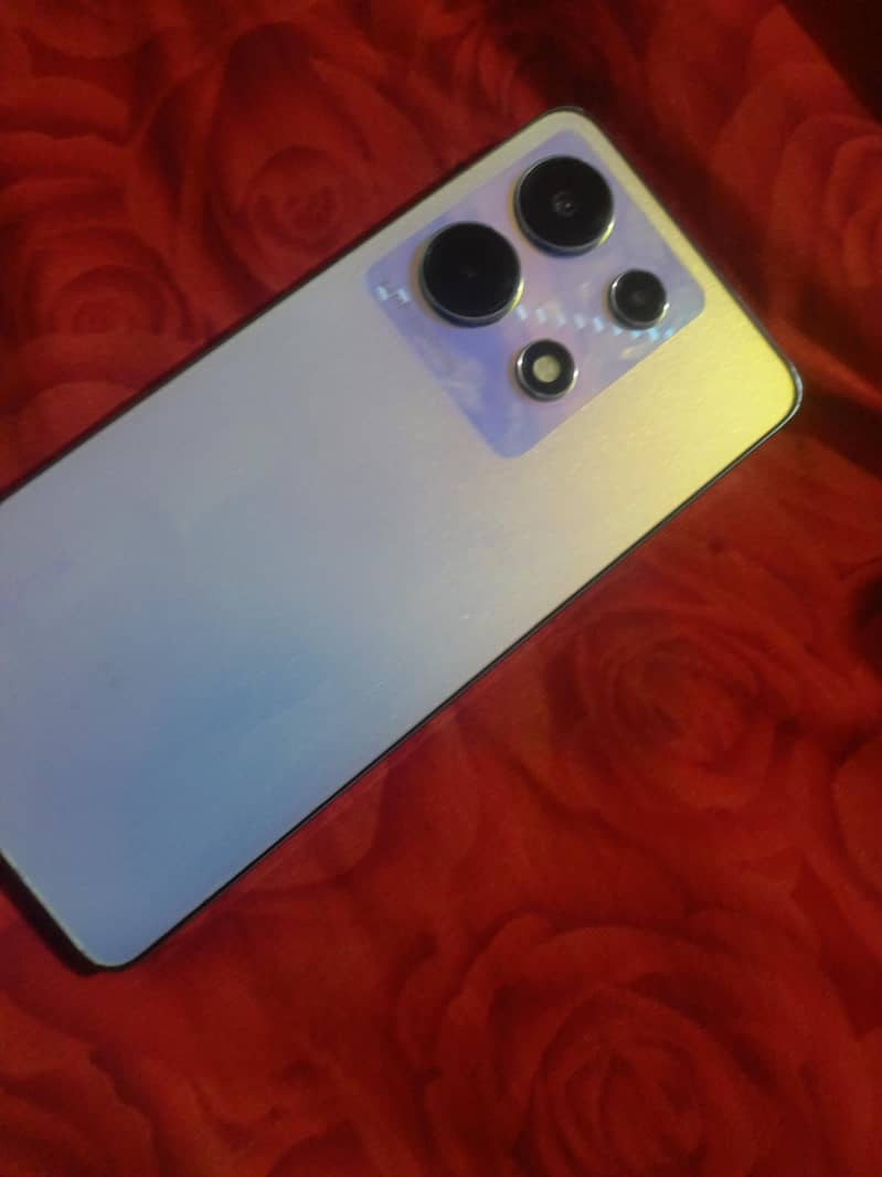 Infinix Note 30 7