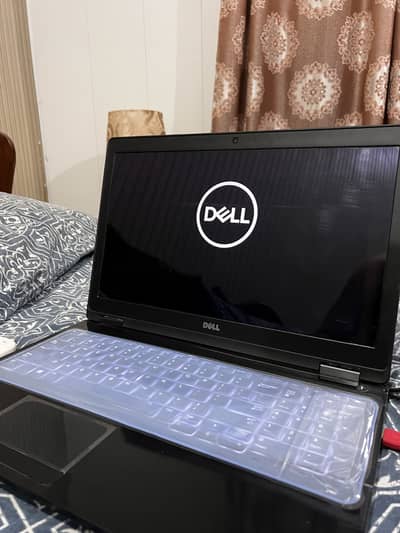 Dell i7 7820HQ