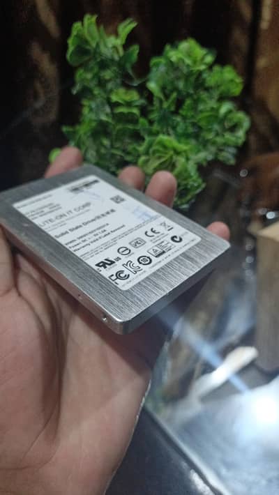 256 gb ssd 100% health sale