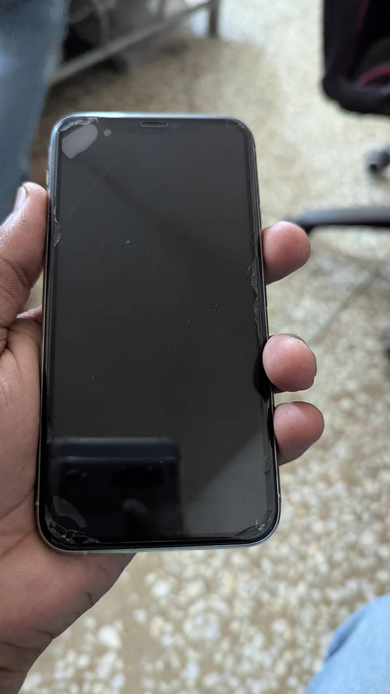Apple iPhone 11 Pro 3