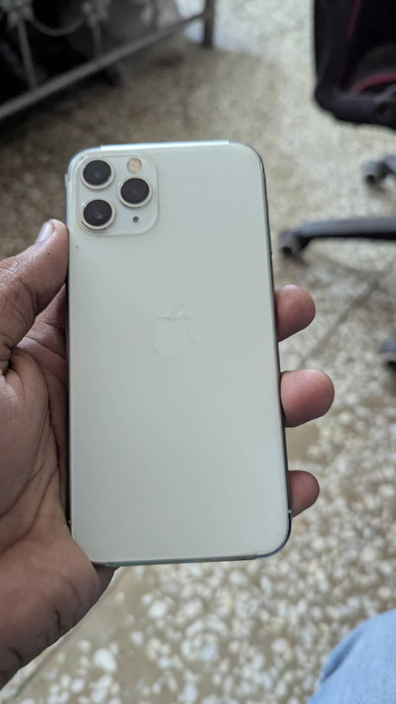 Apple iPhone 11 Pro 5