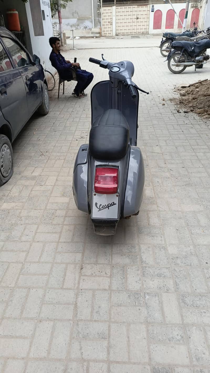 vespa 5
