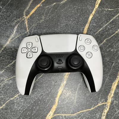 Ps5 Original DualSense Controller (Almost New)