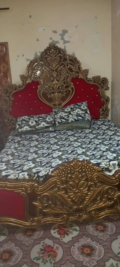 bed set for urgent sale