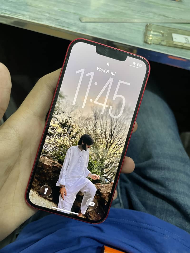 Apple iPhone 14 3