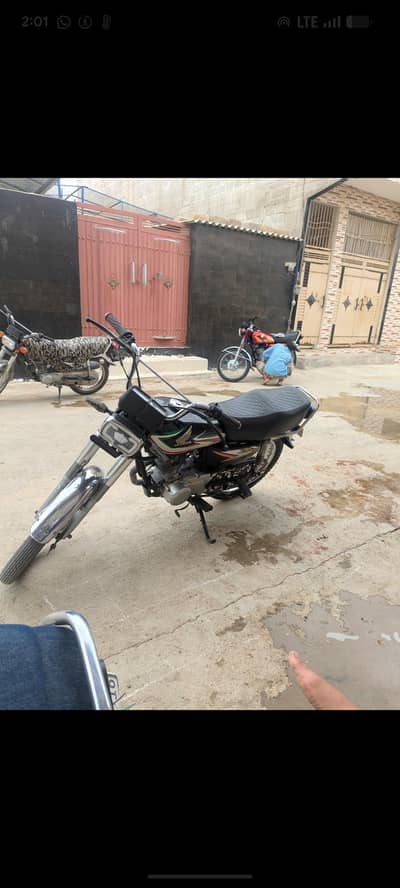 Honda 125 2019 model condition like 0 meter urgent sale engine sealed