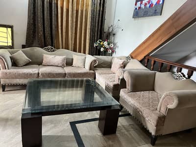 Beautiful Home used Sofas | Urgent Sale