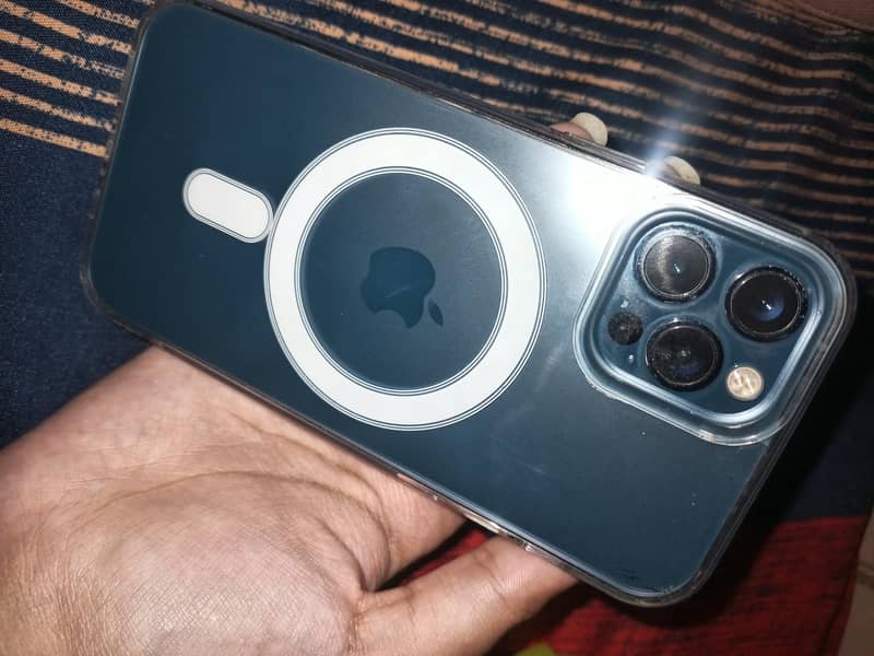 Apple iPhone 12 Pro 2