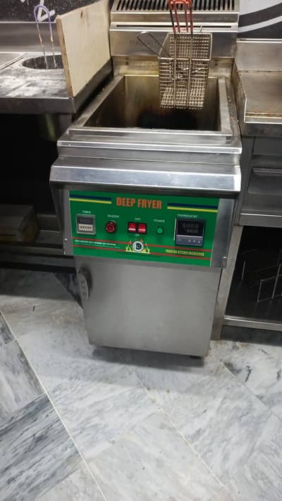 Shawarma & Zinger Setup for Sale