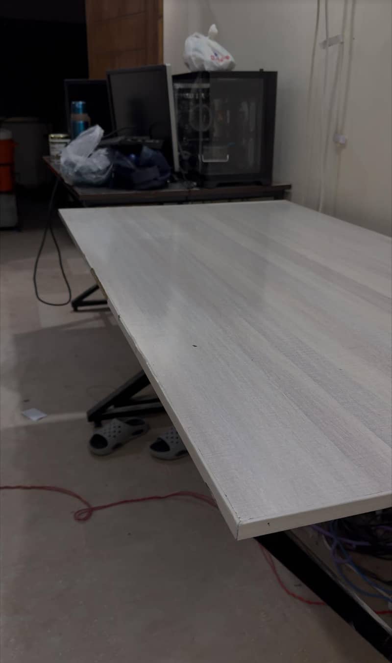 Computer Table 0