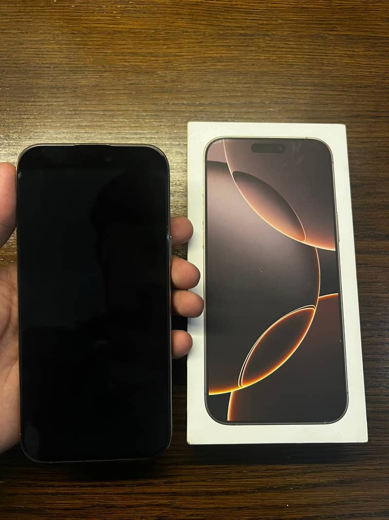 Apple iPhone 16 Pro Max 3