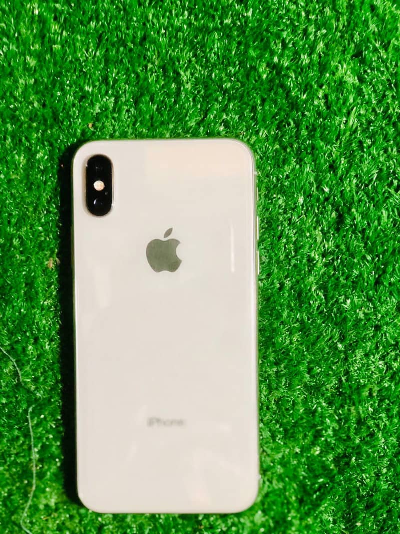 Apple iPhone X 5