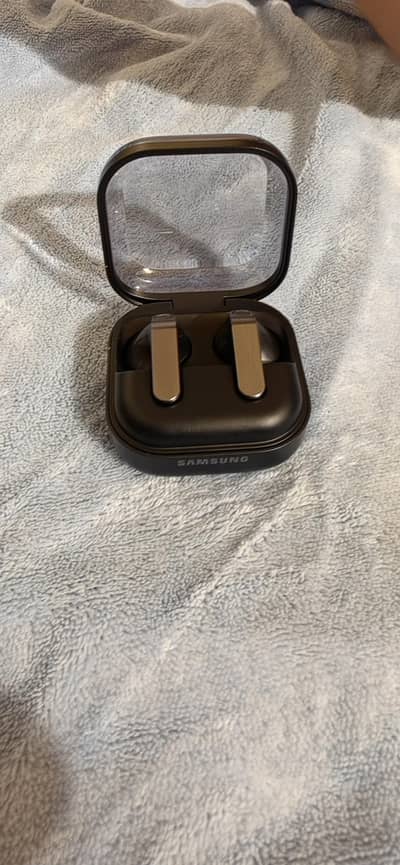 samsung buds 4