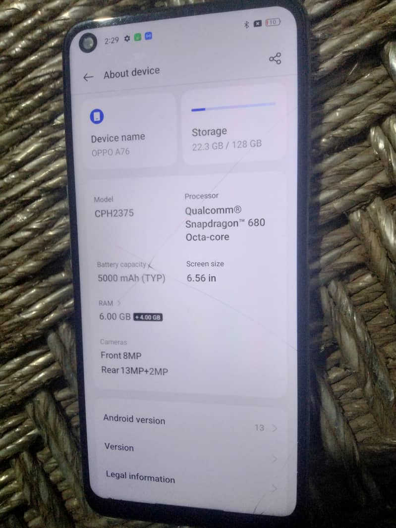 OPPO A76 1