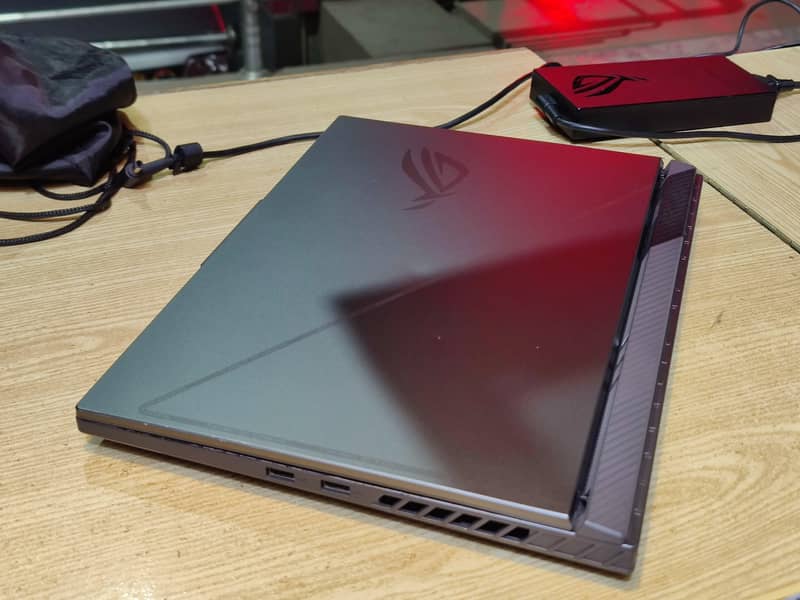 ASUS ROG STRIX 2