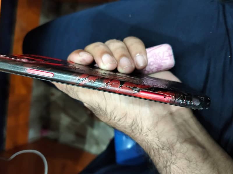 Apple iPhone 11 3