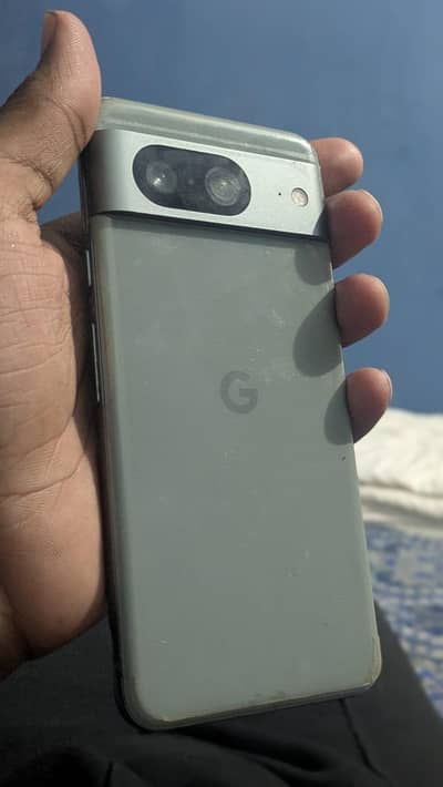 Google Pixel 8