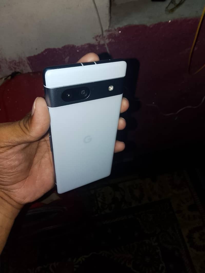 Google Pixel 7a 2