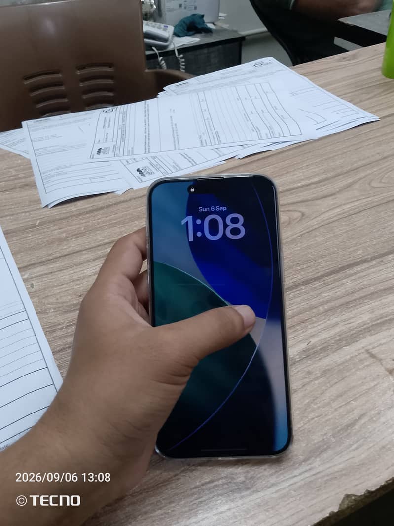 Apple iPhone 15 Pro 1