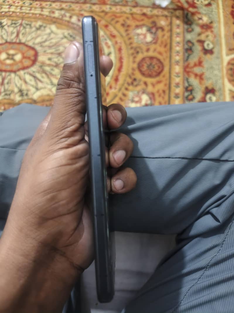 OPPO A58 0