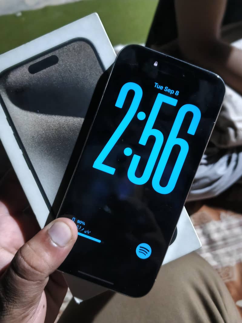 Apple iPhone 15 Pro 8