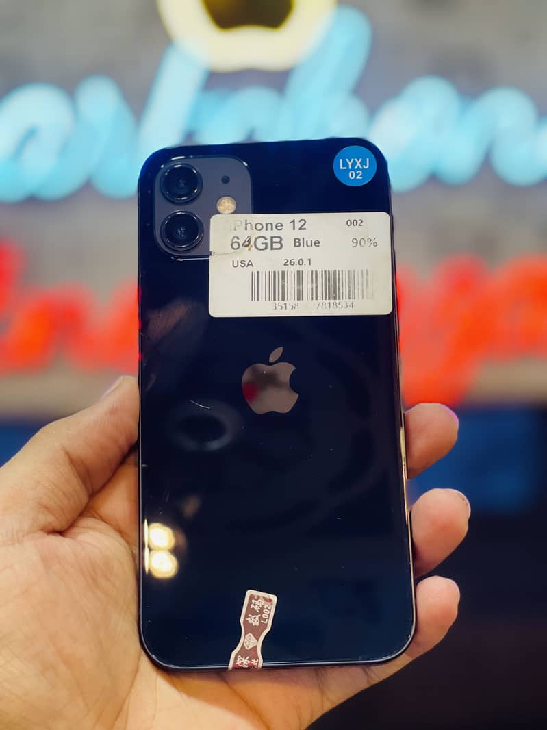 Apple iPhone 12 1