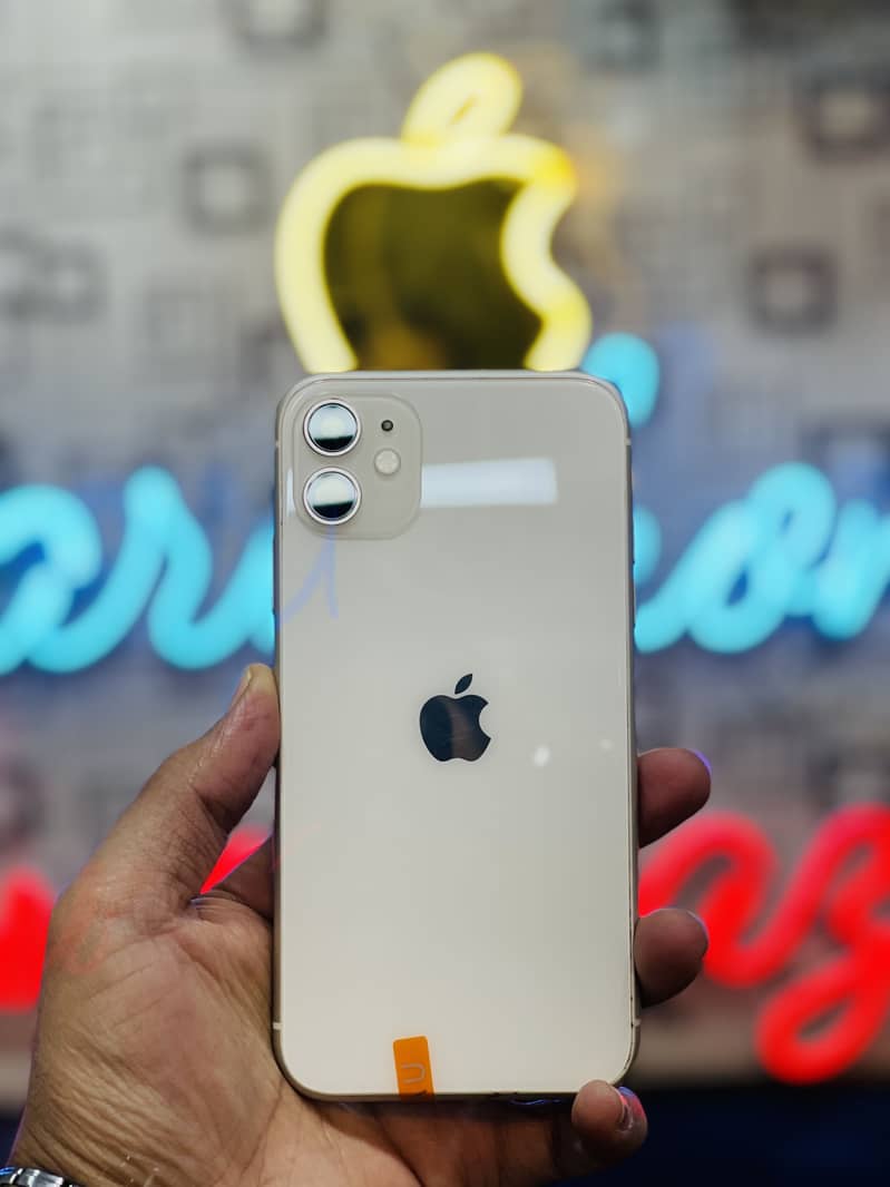 Apple iPhone 11 2